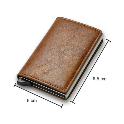 RFID-blocking card holder: Protect your cards stylishly.